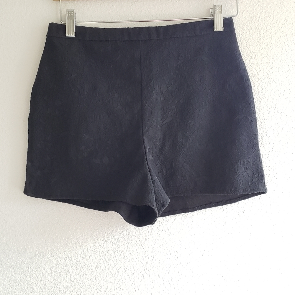 Lucca Couture Black Zip Imprint Shorts Size 2